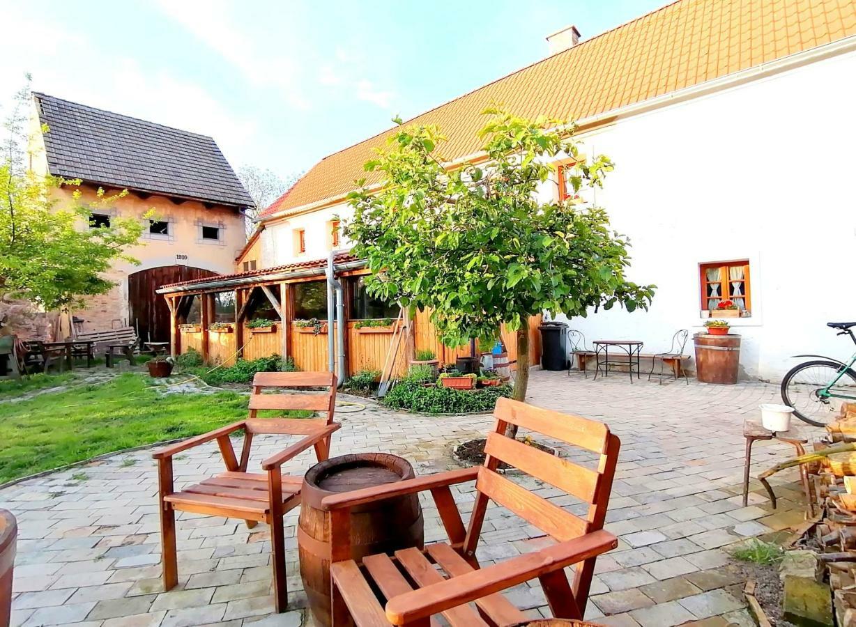 Pivovar Spitt Zahorany Hostal Litoměřice Exterior foto